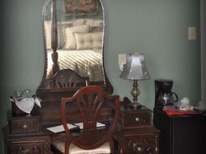 Sweet Cane Inn - image 8