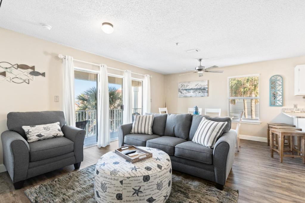 Sunset Harbour Villas 4-423 - main image