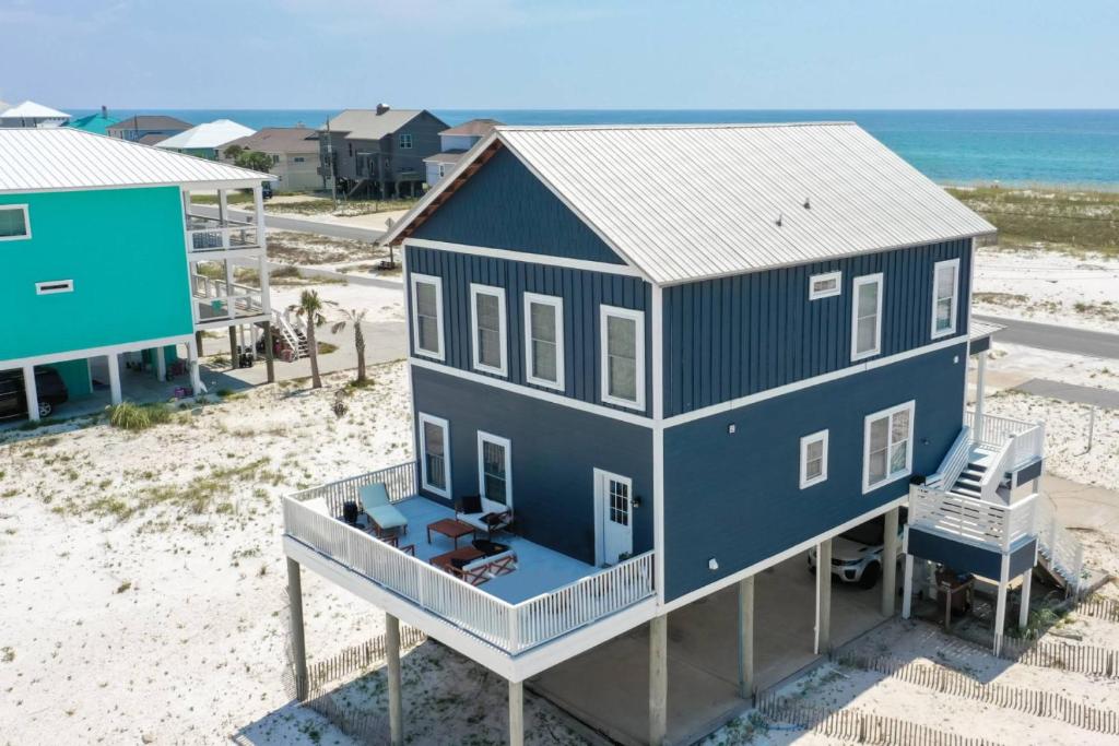 Navarre Beach Blue Horizons House 7568 Gulf Blvd Navarre - image 2