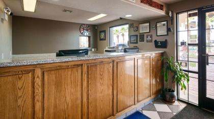 Best Western Colorado River Inn - image 15