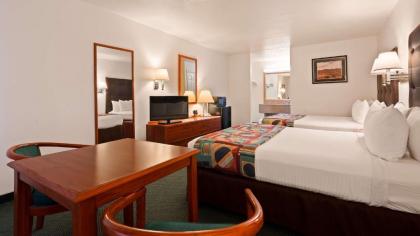 Best Western Colorado River Inn - image 9