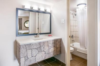 Suburban Extended Stay Hotel - image 7