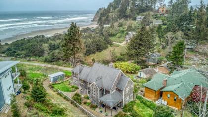 the Anchor House Neskowin