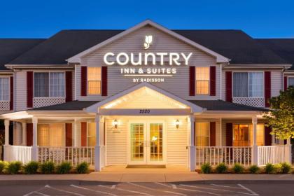 Country Inn  Suites by Radisson Nevada mO Nevada Missouri