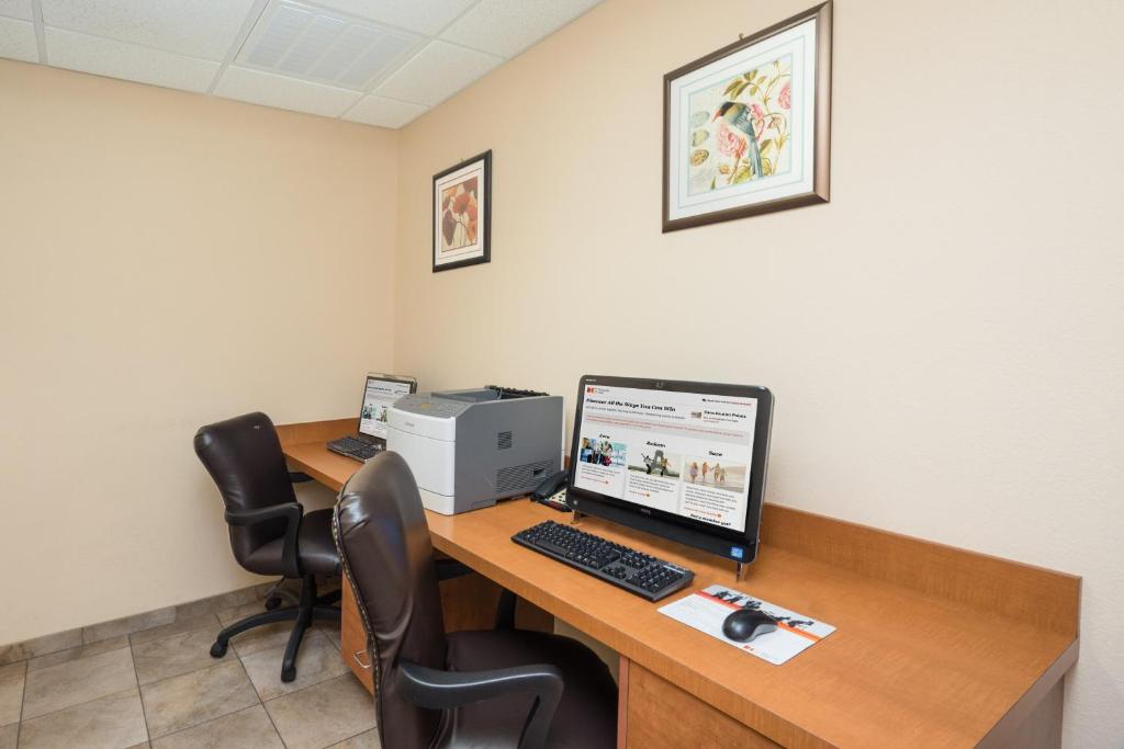 Candlewood Suites New Bern - main image
