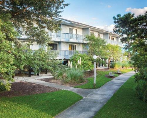 Modern Condo with Great Amenities in Historic New Bern - One Bedroom #1 - main image