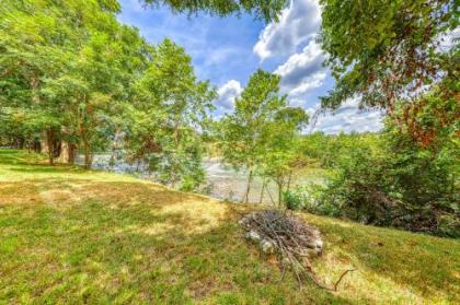 The Trout River House - image 5