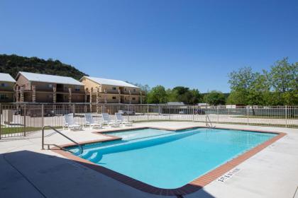 Guadalupe River Oasis RG 211 - image 3
