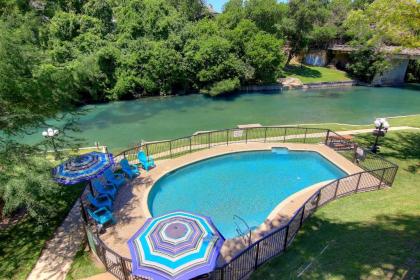 Comal Corral IC 110 - image 18