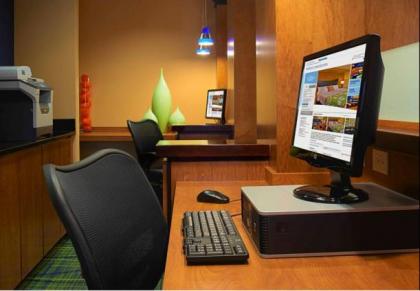 Fairfield Inn and Suites New Buffalo - image 12