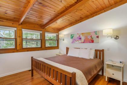 Ferris' Retreat - image 12