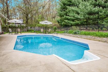 Woodcrest Pool Paradise - image 11