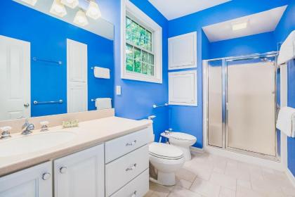 Blue Hill Cottage - image 12