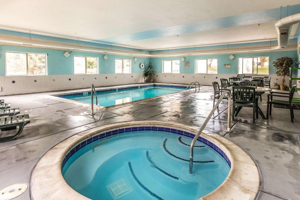 The Lodge At New Castle - main image