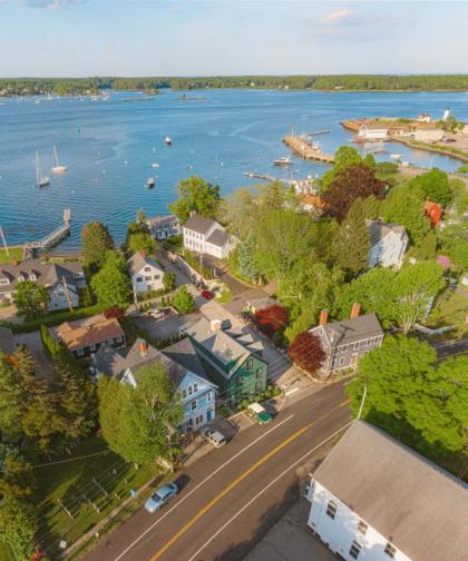 Great Island Inn - image 9