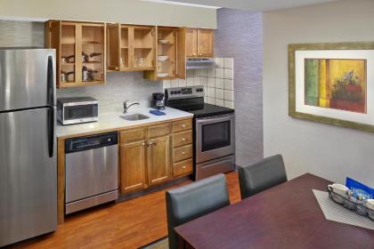 New Haven Village Suites - image 15