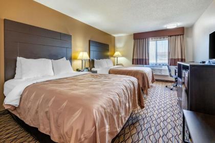 Quality Inn - image 10