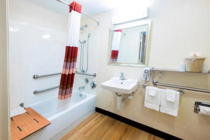 Red Roof Inn Mystic New London - image 21