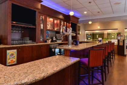 Holiday Inn New London an IHG Hotel - image 14