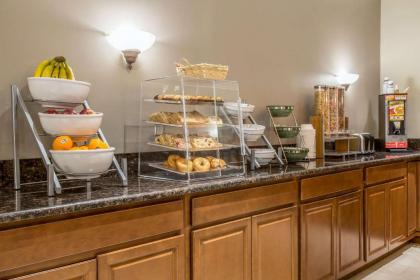 Clarion Inn New London/ Mystic - image 13