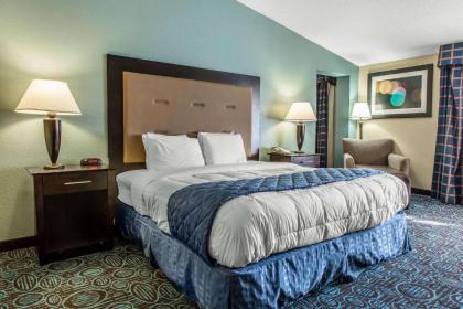 Clarion Inn New London/ Mystic - image 3