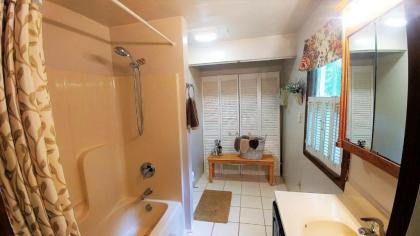Walnut Springs - image 11