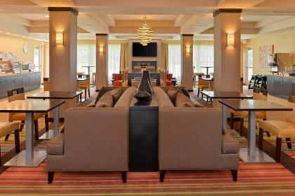 Holiday Inn Express & Suites New Martinsville an IHG Hotel - image 11