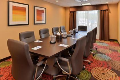 Holiday Inn Express & Suites New Martinsville an IHG Hotel - image 12