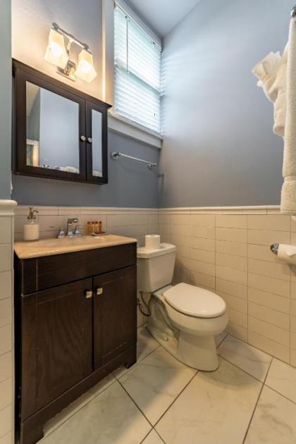 Homestead Inn - image 12