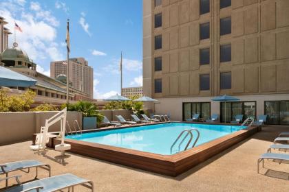 DoubleTree by Hilton New Orleans - image 2