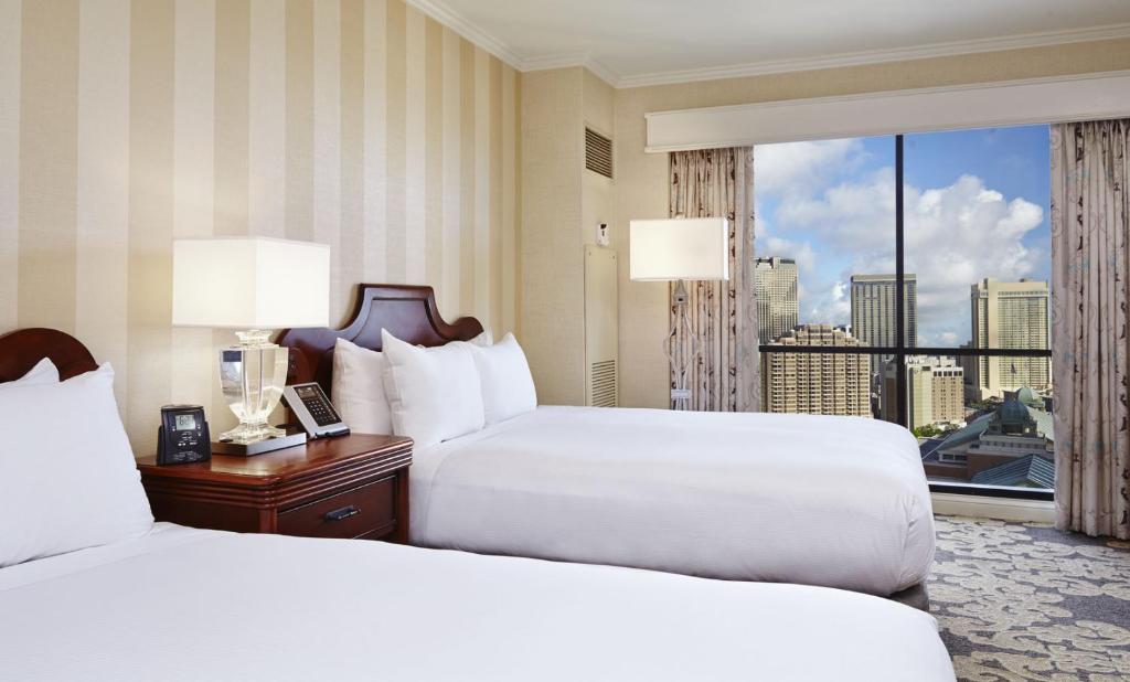Hilton New Orleans Riverside - image 4