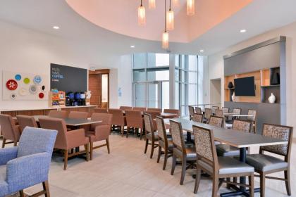 Holiday Inn Express New Orleans - St Charles an IHG Hotel - image 4