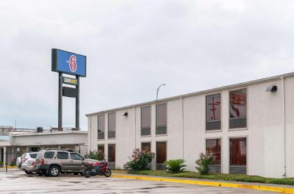 motel 6 New Orleans LA   Near Downtown