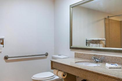 Motel 6-New Orleans LA - Near Downtown - image 3