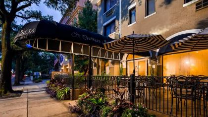 St Charles Inn