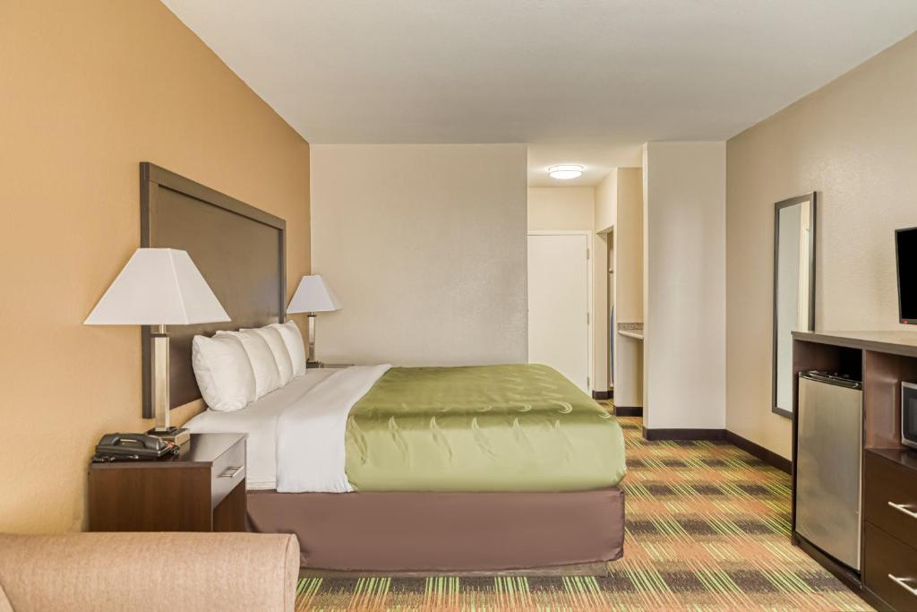 Trident Inn & Suites New Orleans - main image