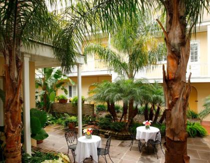 Dauphine Orleans Hotel - image 2