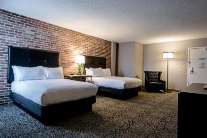 Holiday Inn Hotel French Quarter-Chateau Lemoyne an IHG Hotel - image 4