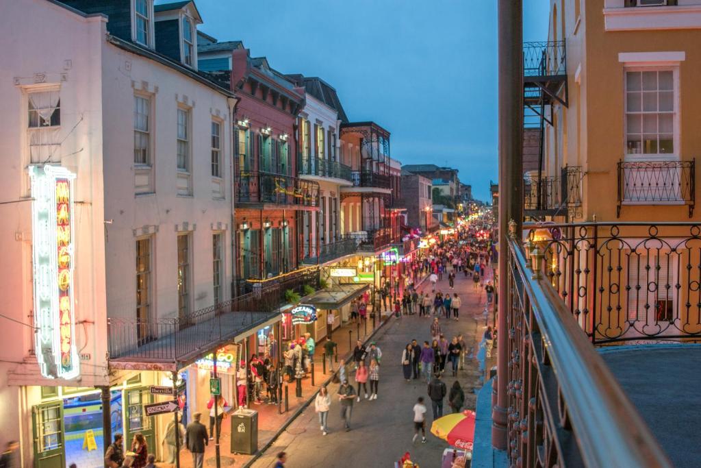 Astor Crowne Plaza New Orleans French Quarter Corner of Bourbon and Canal - main image