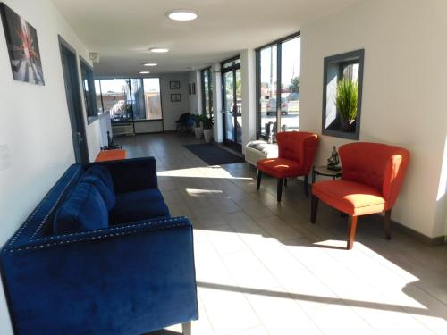 Ramada by Wyndham New Orleans - main image
