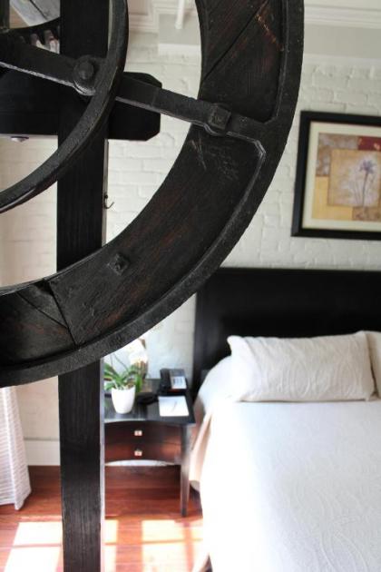 La Galerie French Quarter Hotel - image 2
