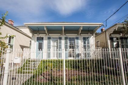Creole Cottage Uptown - image 4