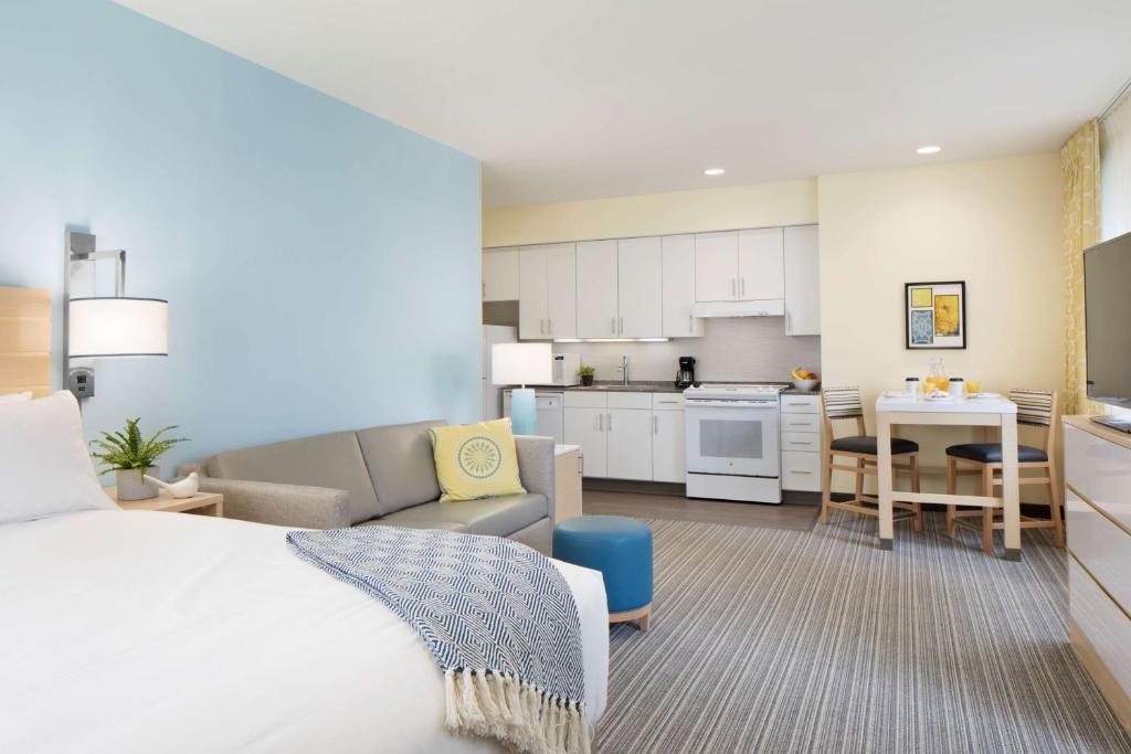 Sonesta ES Suites New Orleans - main image