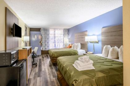 Quality Inn - image 2