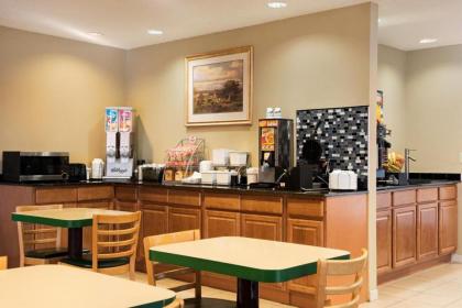 Coratel Inn & Suites New Richmond - image 3