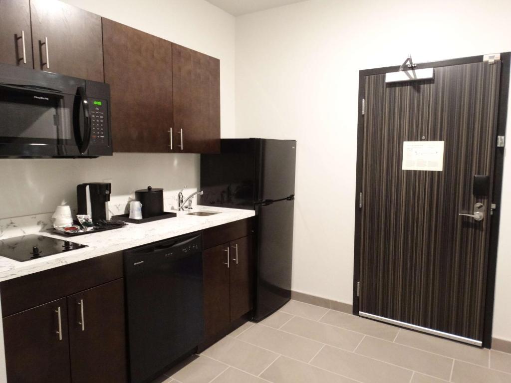 Best Western Plus New Richmond Inn & Suites - image 7