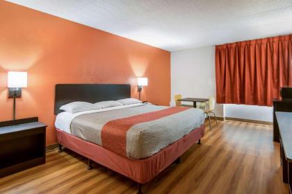 Motel 6-New Stanton PA