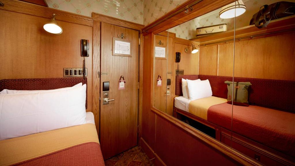 The Jane Hotel - image 5