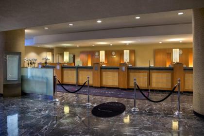 New York Marriott Marquis - image 3