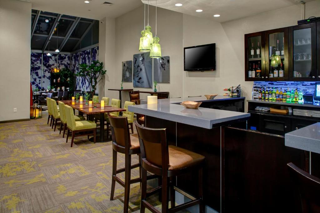 Hilton Garden Inn New York/Manhattan-Chelsea - image 3